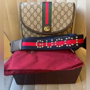 Logo Brown Leather and Beige GG Canvas Crossbody with Red/Blue Web Accent